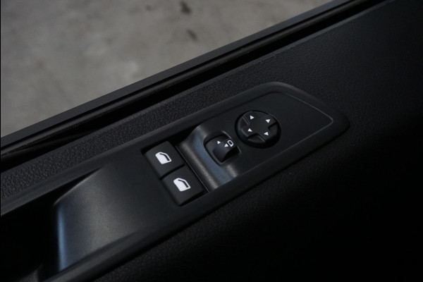 Peugeot Expert 145pk L3 Automaat Airco Cruise Control Navigatie Trekhaak
