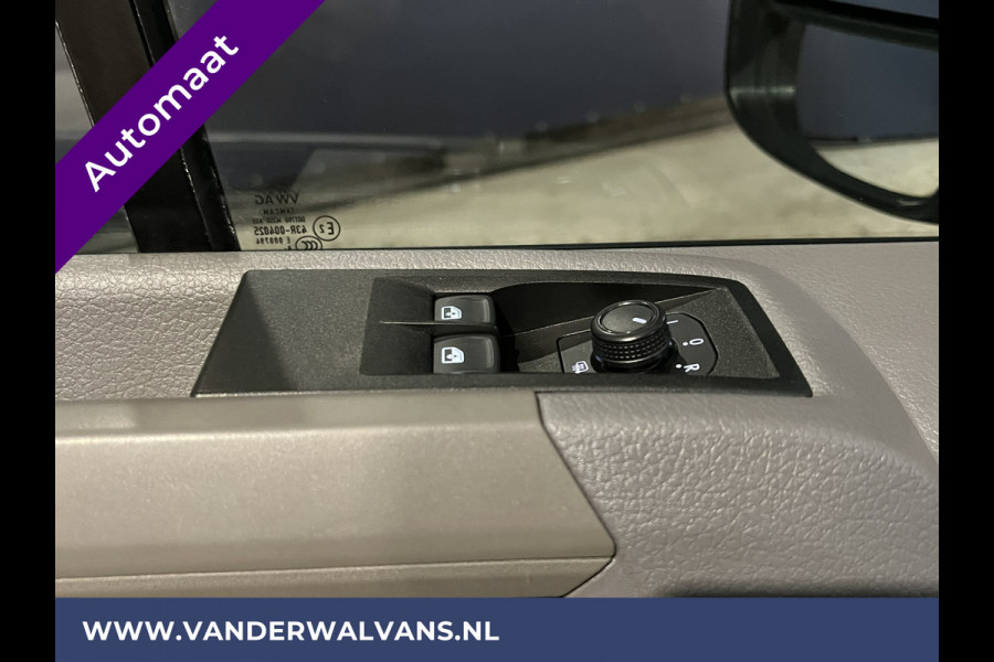Volkswagen Crafter 2.0 TDI 141pk Automaat L3H3 L2H2 Euro6 Airco | Navigatie | Apple Carplay | Cruisecontrol Android Auto, Parkeersensoren, chauffeursstoel
