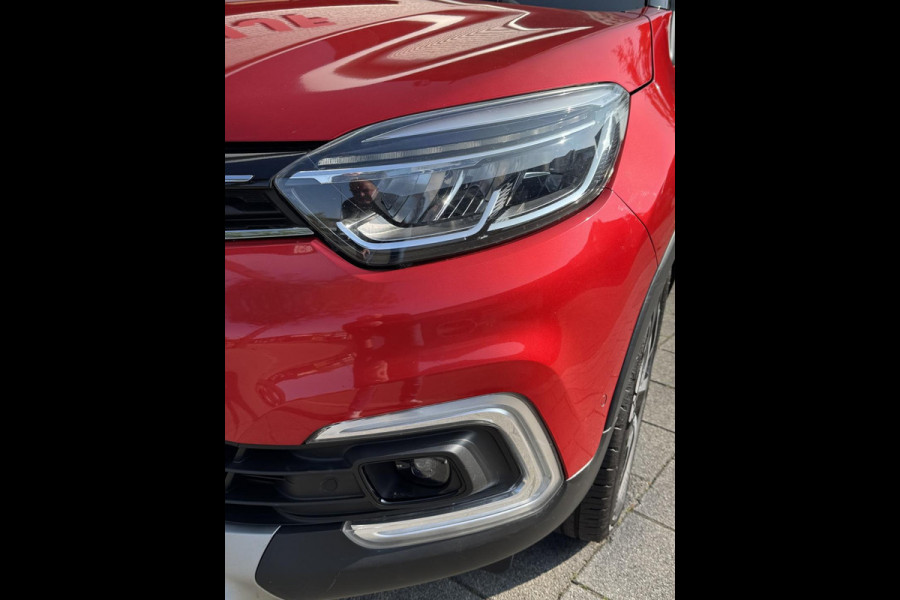 Renault Captur 0.9 TCe Edition One - Panorama dak I Navigatie I Leer I Airco I Sport velgen I LED I PDC I Dealer onderhouden
