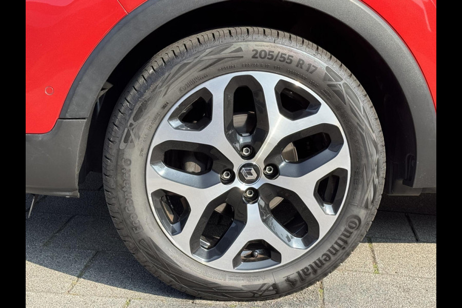 Renault Captur 0.9 TCe Edition One - Panorama dak I Navigatie I Leer I Airco I Sport velgen I LED I PDC I Dealer onderhouden