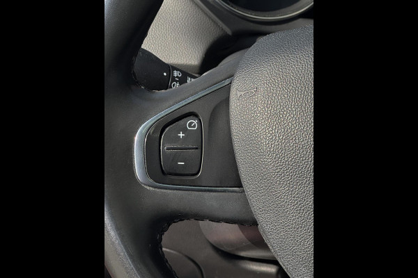 Renault Captur 0.9 TCe Edition One - Panorama dak I Navigatie I Leer I Airco I Sport velgen I LED I PDC I Dealer onderhouden