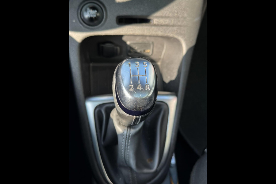 Renault Captur 0.9 TCe Edition One - Panorama dak I Navigatie I Leer I Airco I Sport velgen I LED I PDC I Dealer onderhouden