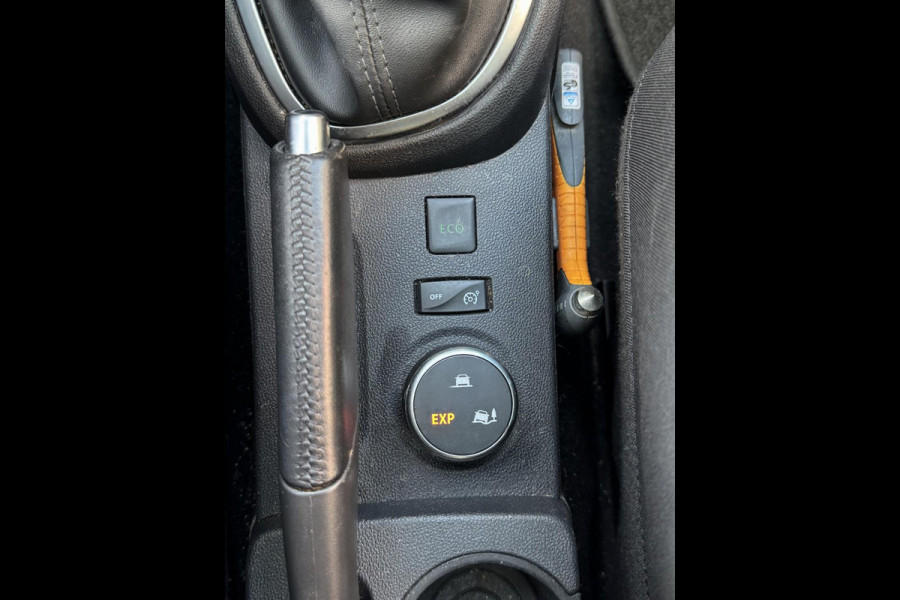 Renault Captur 0.9 TCe Edition One - Panorama dak I Navigatie I Leer I Airco I Sport velgen I LED I PDC I Dealer onderhouden