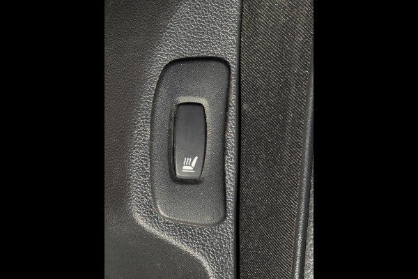Renault Captur 0.9 TCe Edition One - Panorama dak I Navigatie I Leer I Airco I Sport velgen I LED I PDC I Dealer onderhouden