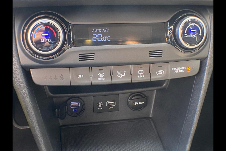 Hyundai Kona 1.0T Essence - Apple CarPlay / Navigatie I Achteruitrij camera I LED I Sport velgen I Comfort pakket I Dealer onderh.