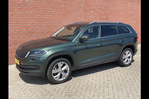 Škoda Kodiaq 1.5 TSI 150pk DSG Style 7p. | Navigatie | Apple Carplay/Android Auto | Adaptive Cruise Control | Parkeersensor achter | Stoel- en stuurverwarming | Ledverlichting | Getinte ramen | Climate Control