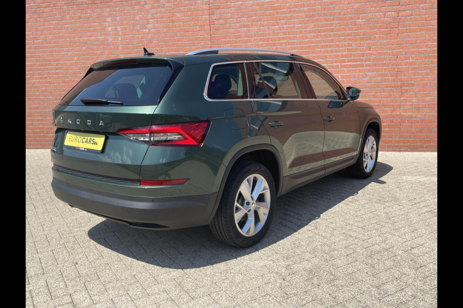 Škoda Kodiaq 1.5 TSI 150pk DSG Style 7p. | Navigatie | Apple Carplay/Android Auto | Adaptive Cruise Control | Parkeersensor achter | Stoel- en stuurverwarming | Ledverlichting | Getinte ramen | Climate Control