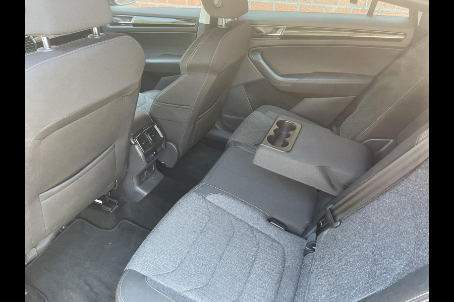 Škoda Kodiaq 1.5 TSI 150pk DSG Style 7p. | Navigatie | Apple Carplay/Android Auto | Adaptive Cruise Control | Parkeersensor achter | Stoel- en stuurverwarming | Ledverlichting | Getinte ramen | Climate Control
