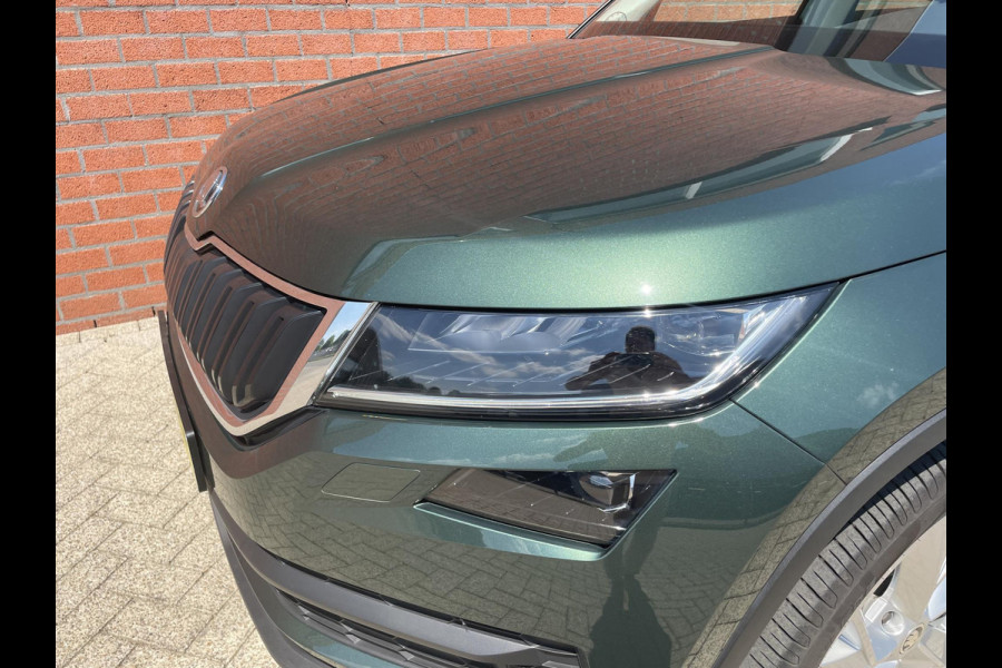 Škoda Kodiaq 1.5 TSI 150pk DSG Style 7p. | Navigatie | Apple Carplay/Android Auto | Adaptive Cruise Control | Parkeersensor achter | Stoel- en stuurverwarming | Ledverlichting | Getinte ramen | Climate Control