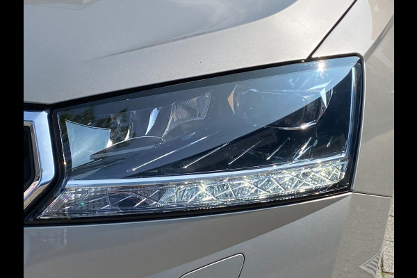 Škoda Fabia 1.0 TSI Monte Carlo - Apple CarPlay / Navigatie I Airco I PDC ? LED I Sport velgen I Dealer onderhouden