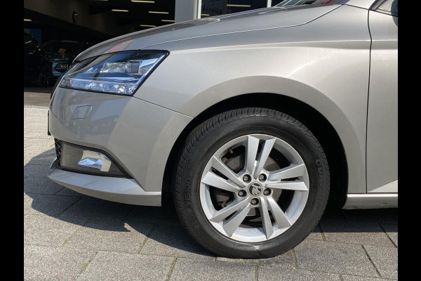 Škoda Fabia 1.0 TSI Monte Carlo - Apple CarPlay / Navigatie I Airco I PDC ? LED I Sport velgen I Dealer onderhouden
