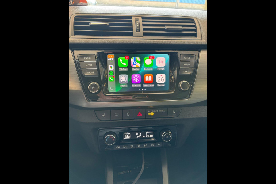 Škoda Fabia 1.0 TSI Monte Carlo - Apple CarPlay / Navigatie I Airco I PDC ? LED I Sport velgen I Dealer onderhouden