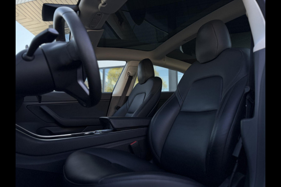 Tesla Model 3 Long Range AWD Dual Autopilot Panorama Leder