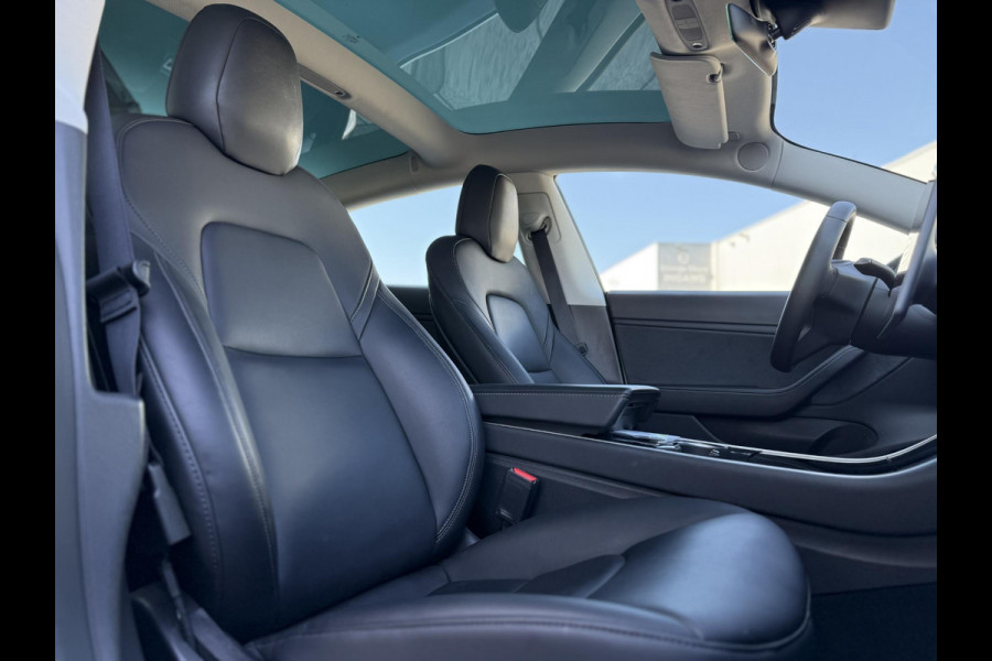 Tesla Model 3 Long Range AWD Dual Autopilot Panorama Leder