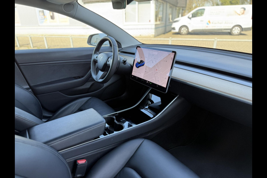 Tesla Model 3 Long Range AWD Dual Autopilot Panorama Leder