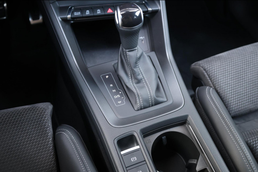 Audi Q3 Sportback 35 TFSI S Edition 3x S-line LED/VIRTUAL/SFEER/PANO/ALCANTARA+S.VERWARMING/19"LMV/CAM/LINE/ACC/12 MND GARANTIE!