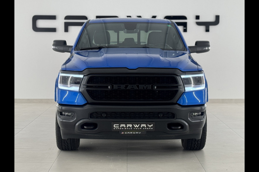 Dodge Ram Pick Up NIGHT 1500 5.7 V8 PANO 12 INCH. 6 ZITS!