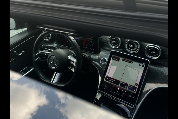 Mercedes-Benz C-Klasse 300 e AMG Line 2023 PANO NAVI AMBIENT WIDESCREEN CAMERA CR CONTR