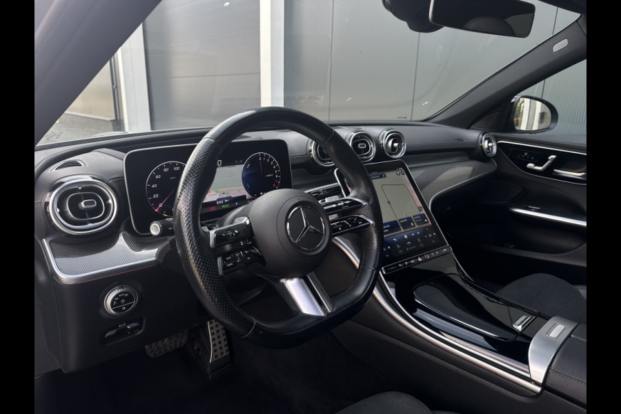 Mercedes-Benz C-Klasse 300 e AMG Line 2023 PANO NAVI AMBIENT WIDESCREEN CAMERA CR CONTR