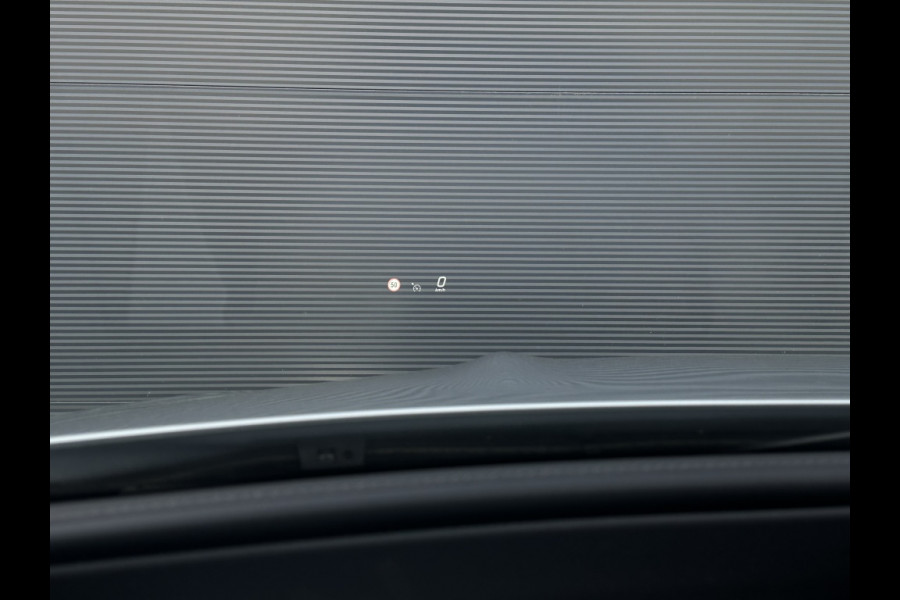 Mercedes-Benz C-Klasse 300 e AMG Line 2023 PANO NAVI AMBIENT WIDESCREEN CAMERA CR CONTR