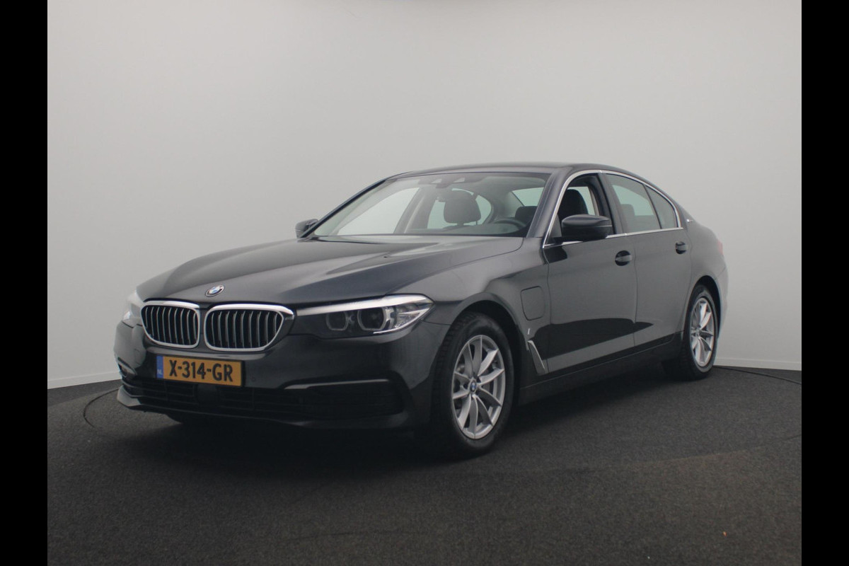 BMW 5 Serie 530e iPerformance High Executive Leder Adaptieve/Cruise Camera BMW 5 Serie 530e iPerformance High Executive Leder Adaptieve/Cruise Camera