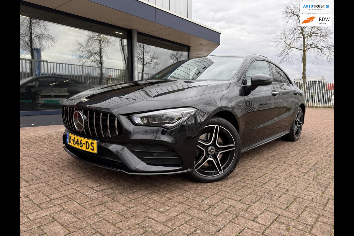 Mercedes-Benz CLA-Klasse 250 e AMG | Pano | Memory | Ambient Mercedes-Benz CLA-Klasse 250 e AMG | Pano | Memory | Ambient