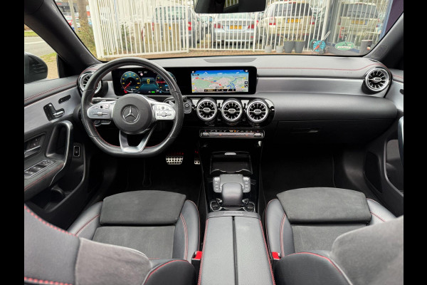 Mercedes-Benz CLA-Klasse 250 e AMG | Pano | Memory | Ambient