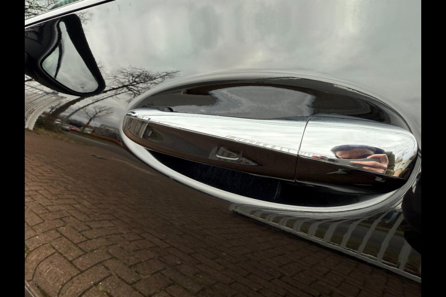 Mercedes-Benz CLA-Klasse 250 e AMG | Pano | Memory | Ambient