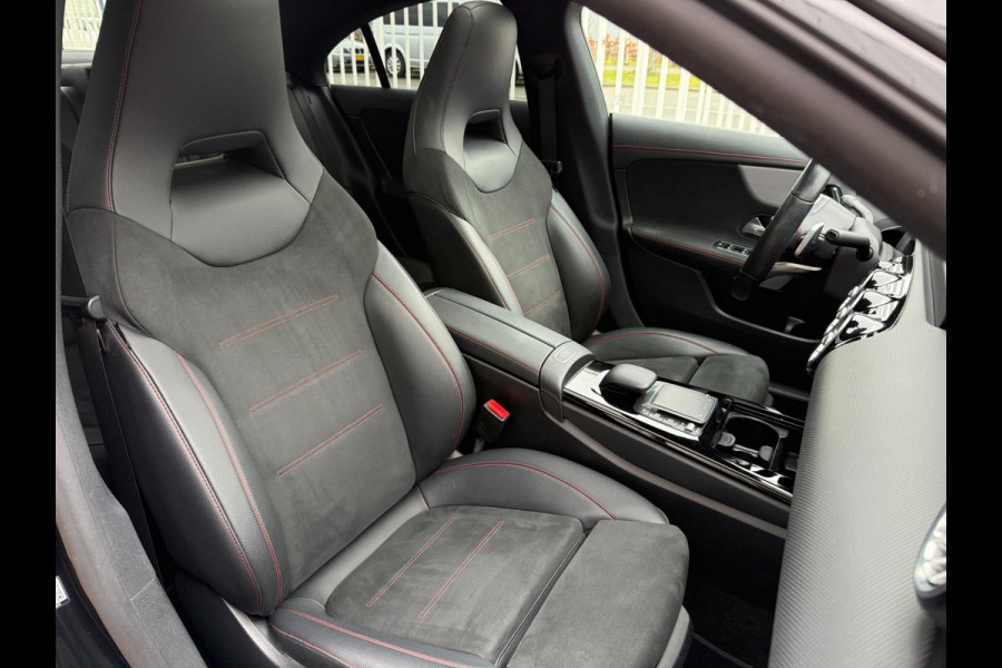 Mercedes-Benz CLA-Klasse 250 e AMG | Pano | Memory | Ambient
