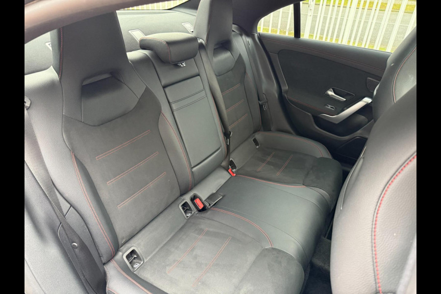 Mercedes-Benz CLA-Klasse 250 e AMG | Pano | Memory | Ambient