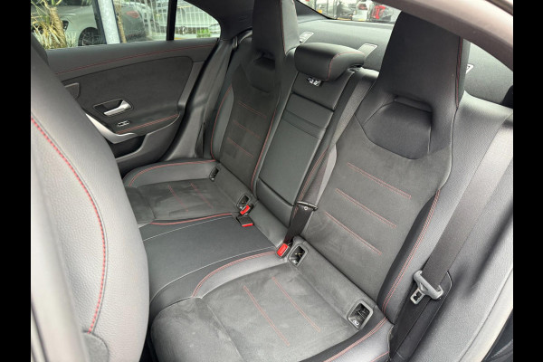 Mercedes-Benz CLA-Klasse 250 e AMG | Pano | Memory | Ambient