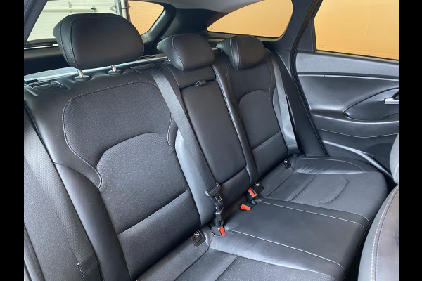 Hyundai i30 Wagon 1.4 T-GDI Premium trekhaak | navi 1400 kg trekgewicht