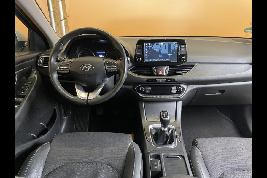 Hyundai i30 Wagon 1.4 T-GDI Premium trekhaak | navi 1400 kg trekgewicht