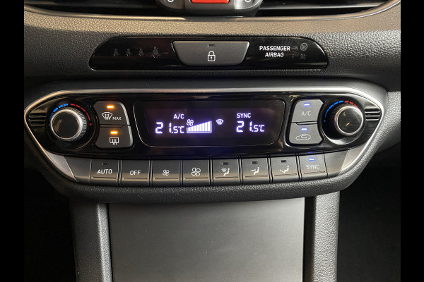 Hyundai i30 Wagon 1.4 T-GDI Premium trekhaak | navi 1400 kg trekgewicht