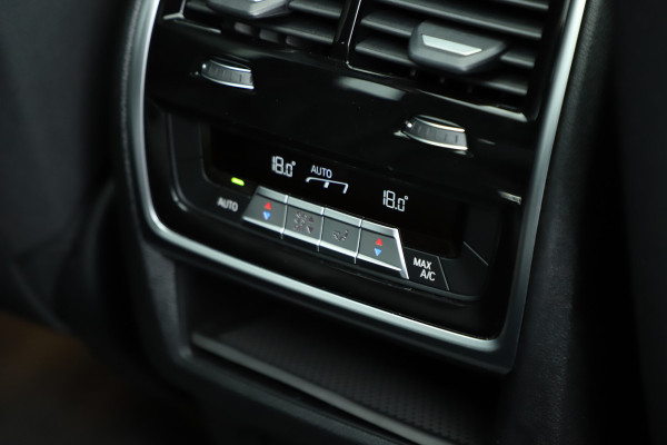 BMW X5 xDrive30d M-Sport 7 Persoons | 265PK | Luchtvering | Head-up | Keyles-go | Sfeerverlichting | Pano | ACC | Harman/Kardon | Memor