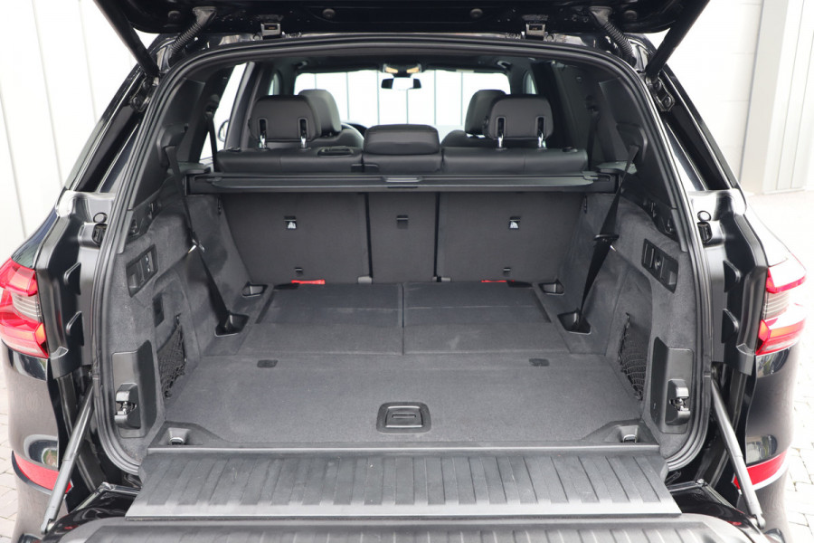 BMW X5 xDrive30d M-Sport 7 Persoons | 265PK | Luchtvering | Head-up | Keyles-go | Sfeerverlichting | Pano | ACC | Harman/Kardon | Memor