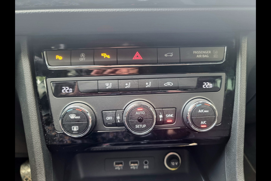Seat Ateca 1.4 EcoTSI Xcellence 360 CAMERA / CARPLAY / KEYLESS / EC KOFFER
