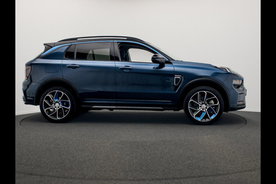 Lynk & Co 01 1.5 261PK Plug-in Hybrid *Fabrieksgarantie* 360* camera Pano/dak Apple/Carplay Adaptive/Cruise