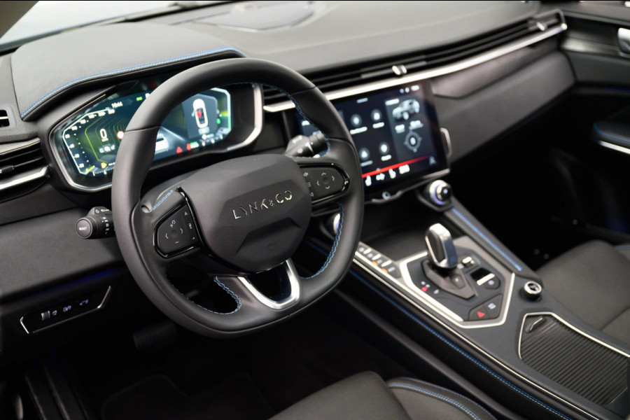 Lynk & Co 01 1.5 261PK Plug-in Hybrid * 360* camera Pano/dak Apple/Carplay Adaptive/Cruise