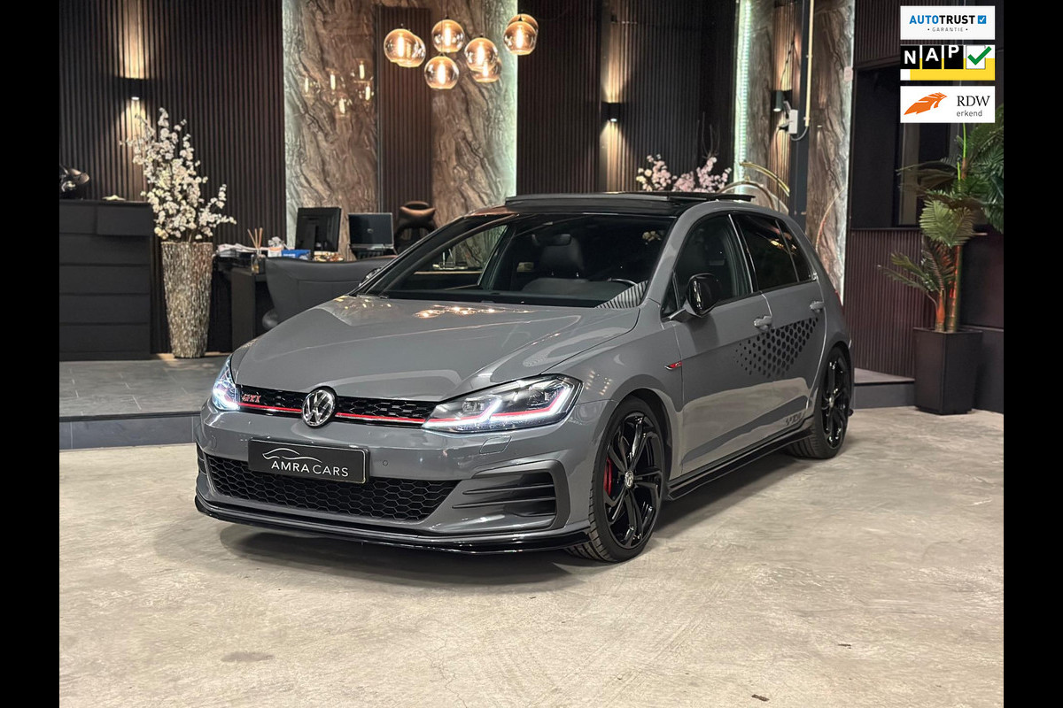 Volkswagen Golf 2.0 TSI GTI TCR|PANO|BOMVOL! Volkswagen Golf 2.0 TSI GTI TCR|PANO|BOMVOL!