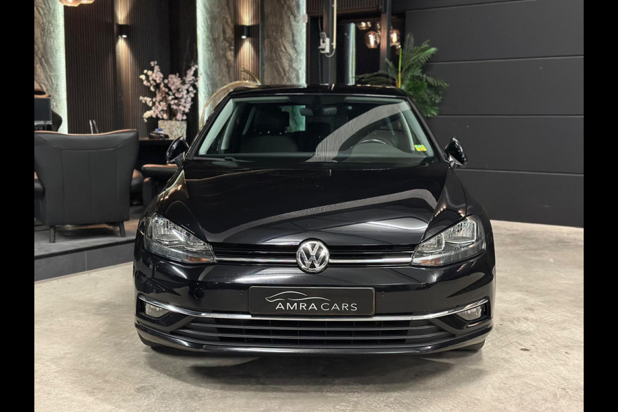 Volkswagen Golf 1.0 TSI Comfortline Business