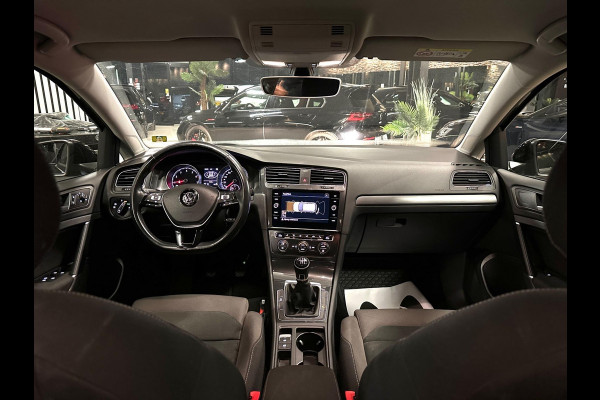 Volkswagen Golf 1.0 TSI Comfortline Business