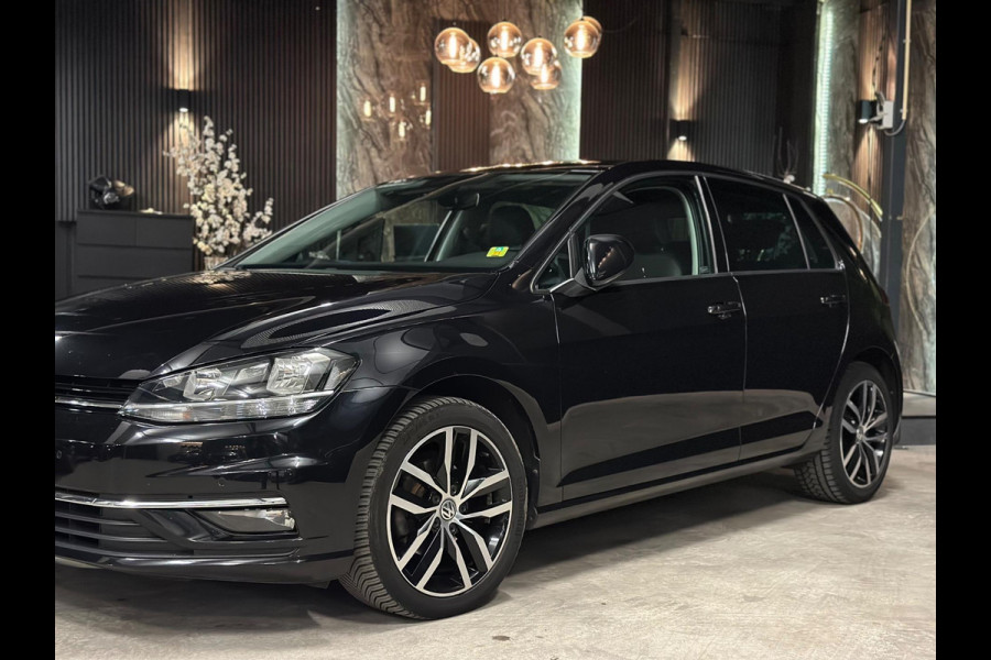 Volkswagen Golf 1.0 TSI Comfortline Business