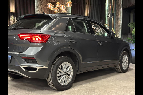 Volkswagen T-Roc 1.5 TSI Sport|DSG|KEYLESS|CAMERA