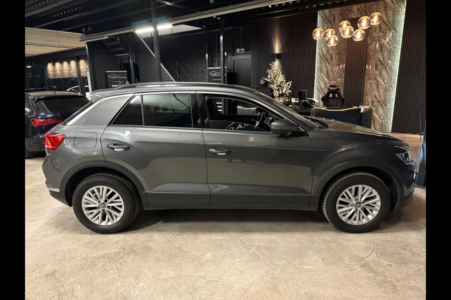 Volkswagen T-Roc 1.5 TSI Sport|DSG|KEYLESS|CAMERA
