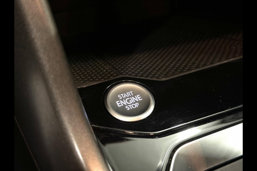 Volkswagen T-Roc 1.5 TSI Sport|DSG|KEYLESS|CAMERA
