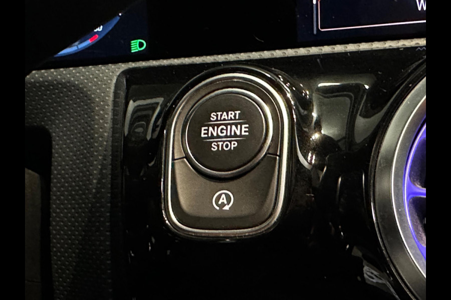 Mercedes-Benz CLA-Klasse 220|AMG|PANO|SFEER|MEMORY
