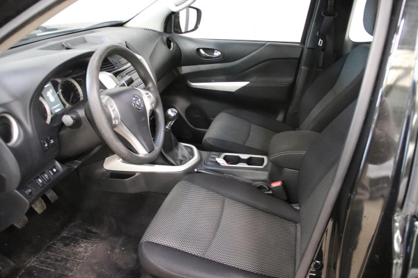 Nissan Navara 2.3 dCi PICK UP 4X4