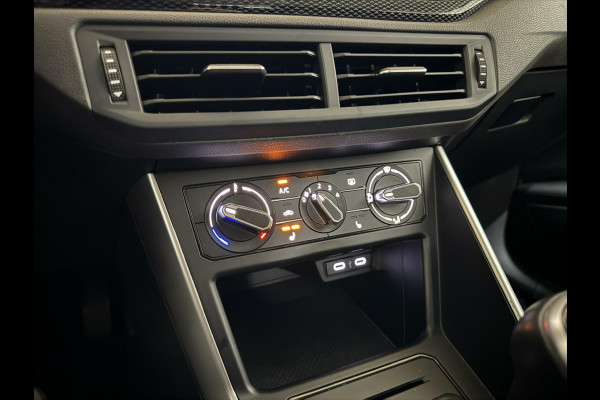 Volkswagen Polo 1.0 TSI Life Virtual CarPlay Camera NAP
