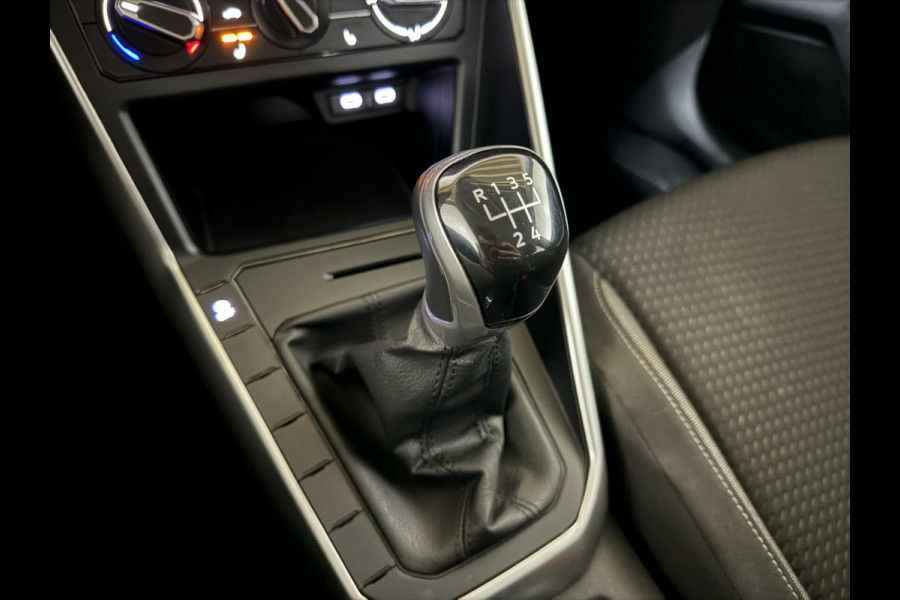 Volkswagen Polo 1.0 TSI Life Virtual CarPlay Camera NAP